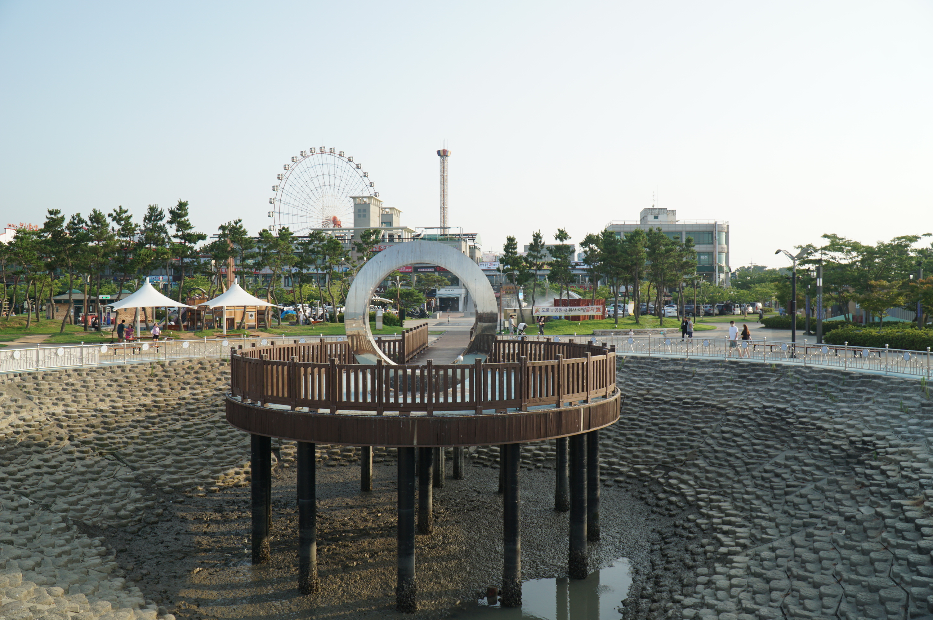 삽교호 함상공원 볼거리