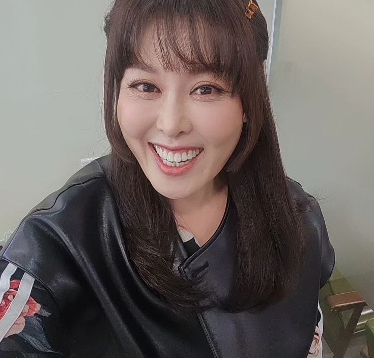 홍지민 프로필