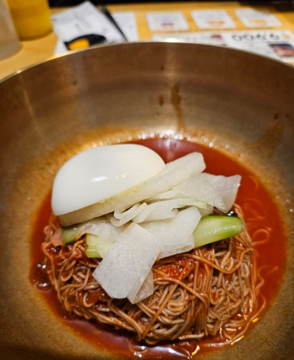 강강술래 비빔냉면