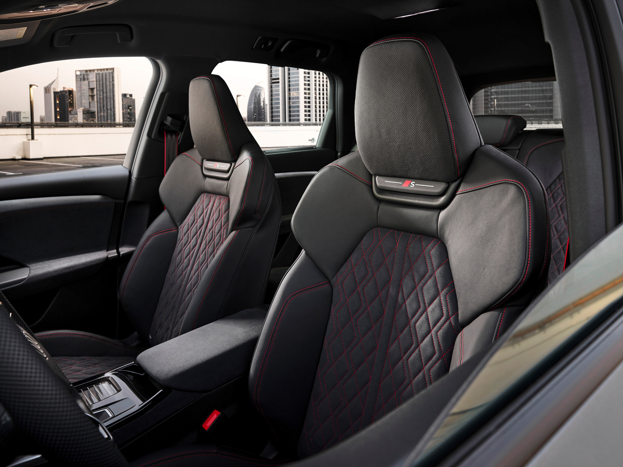 아우디 SQ6 e-tron