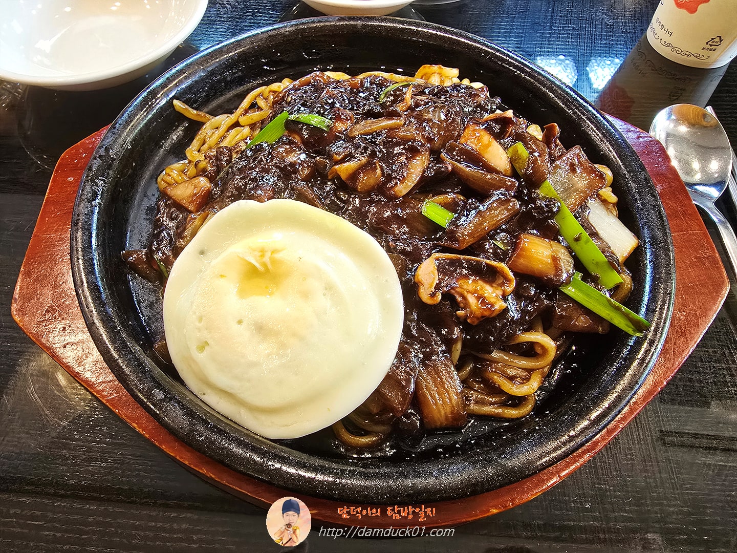 철판해물짜장