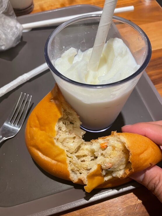 군산빵집-이성당-야채빵-밀크쉐이크-후기