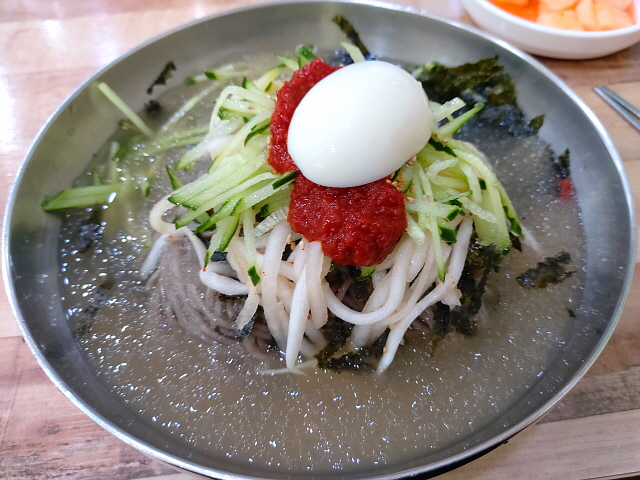 물막국수