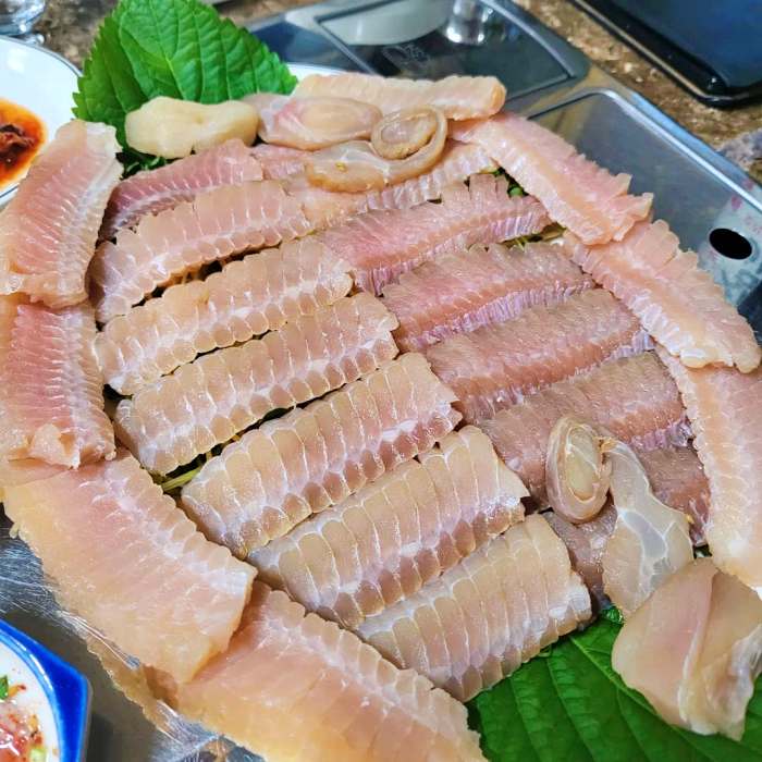 생생정보 전남 흑산도 전국 택배 주문 홍어회 맛집