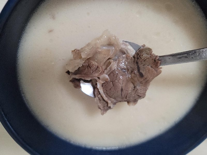 한우사골 고기곰탕 고기