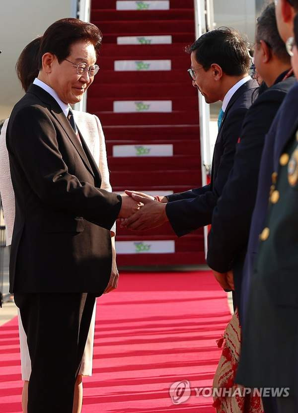 이재명 대통령 뉴델리 도착