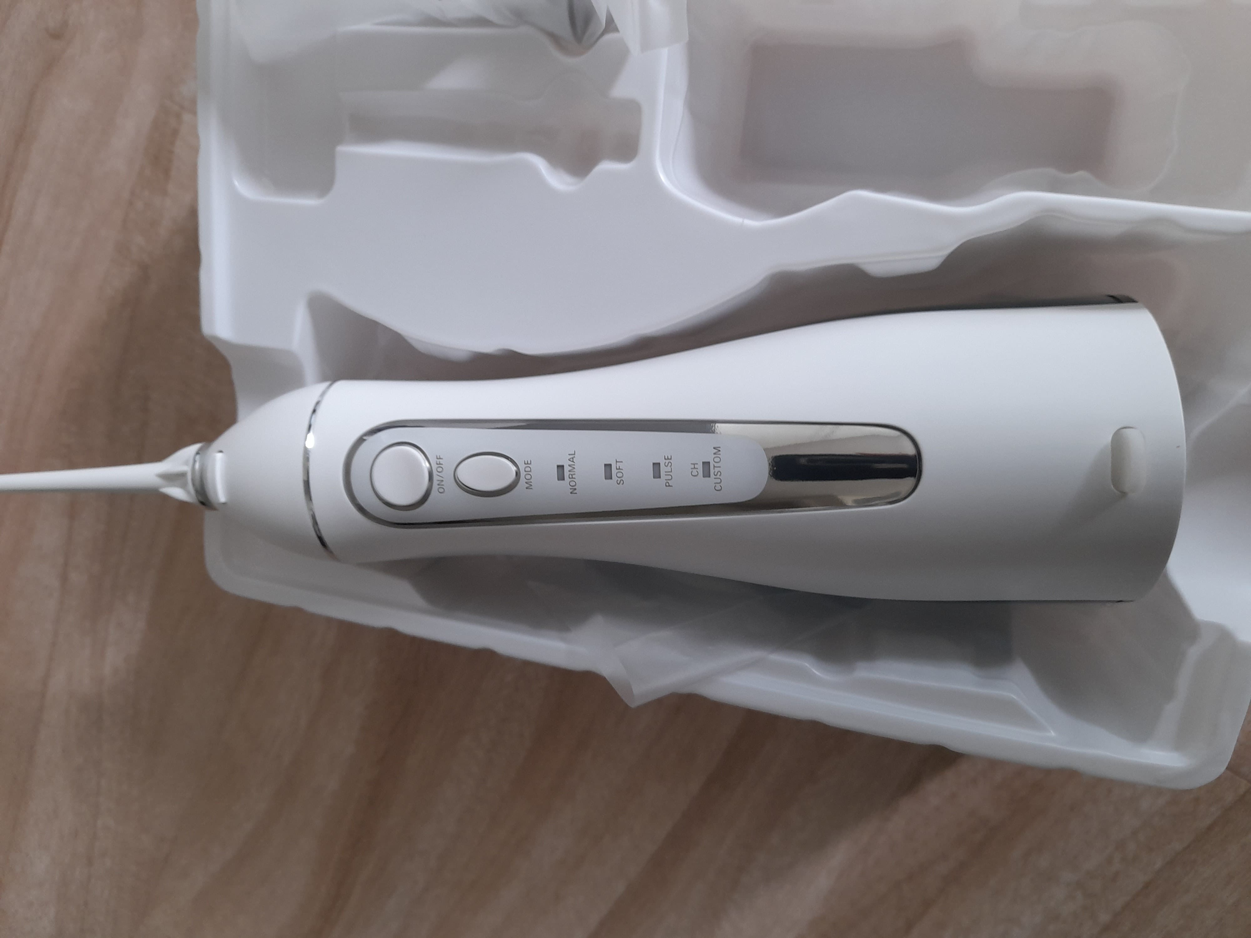 휴대용 구강세정기