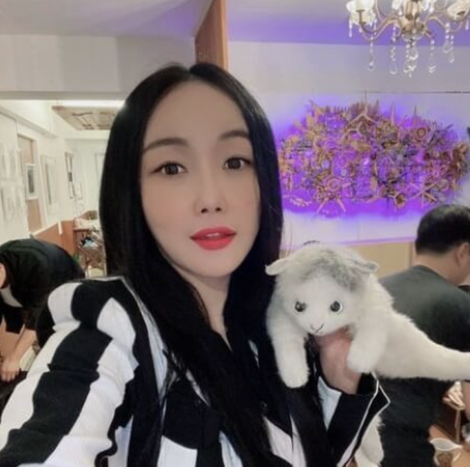 낸시랭 고양이