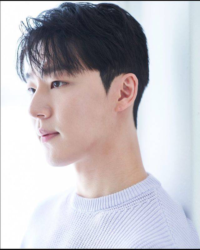배우 원태민