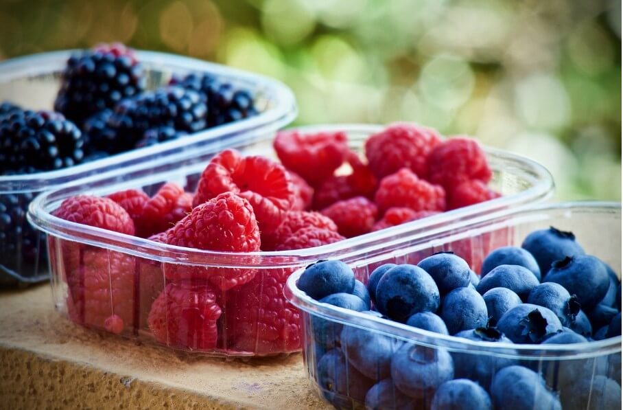 딸기와 블루베리