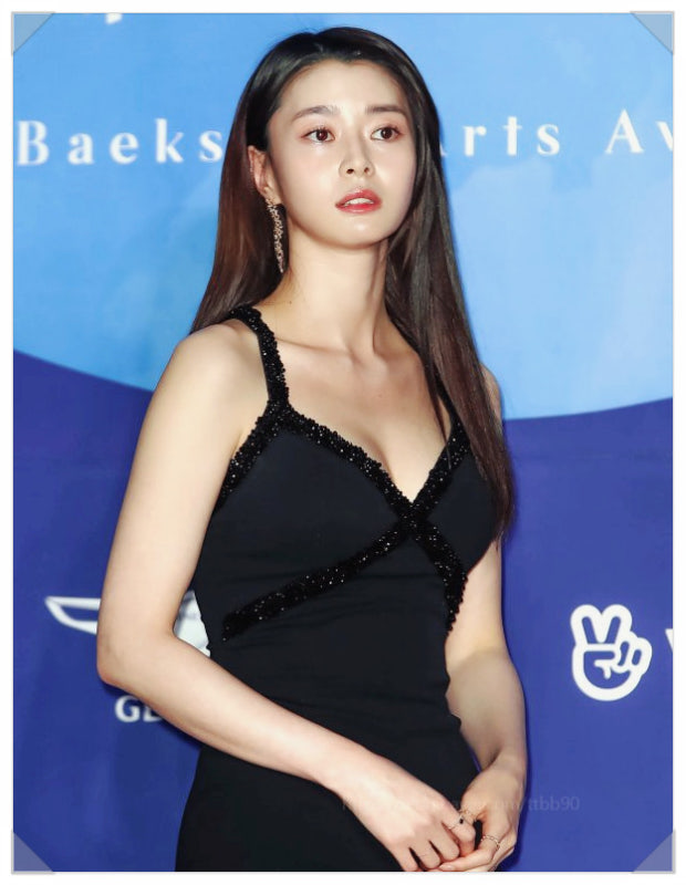 권나라 나이
