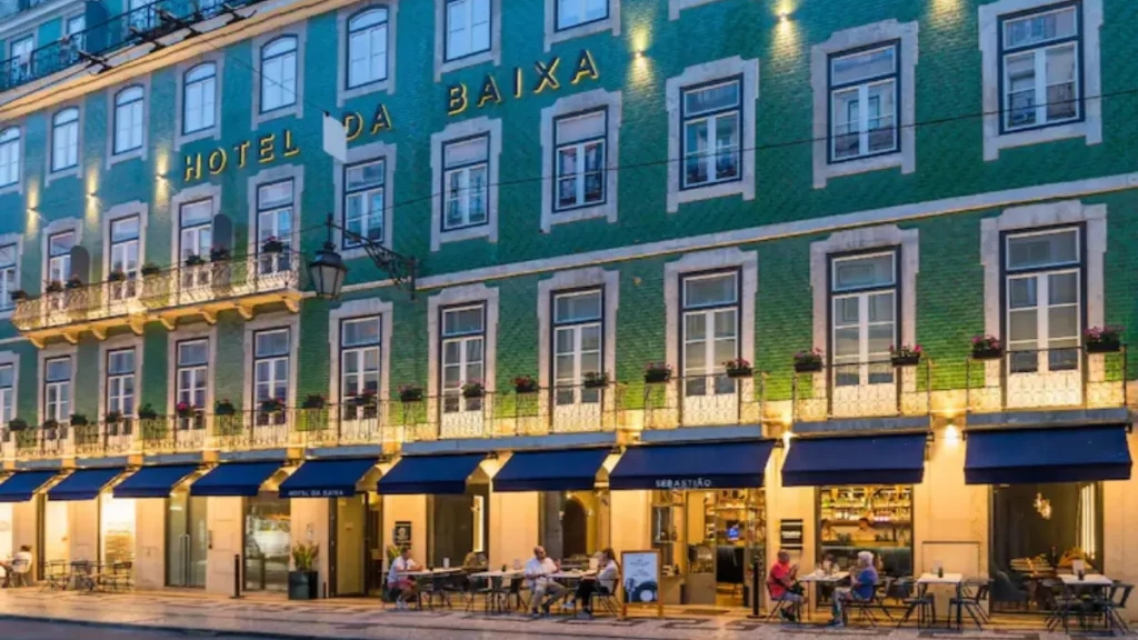 ① 호텔 다 바이사 (Hotel da Baixa)