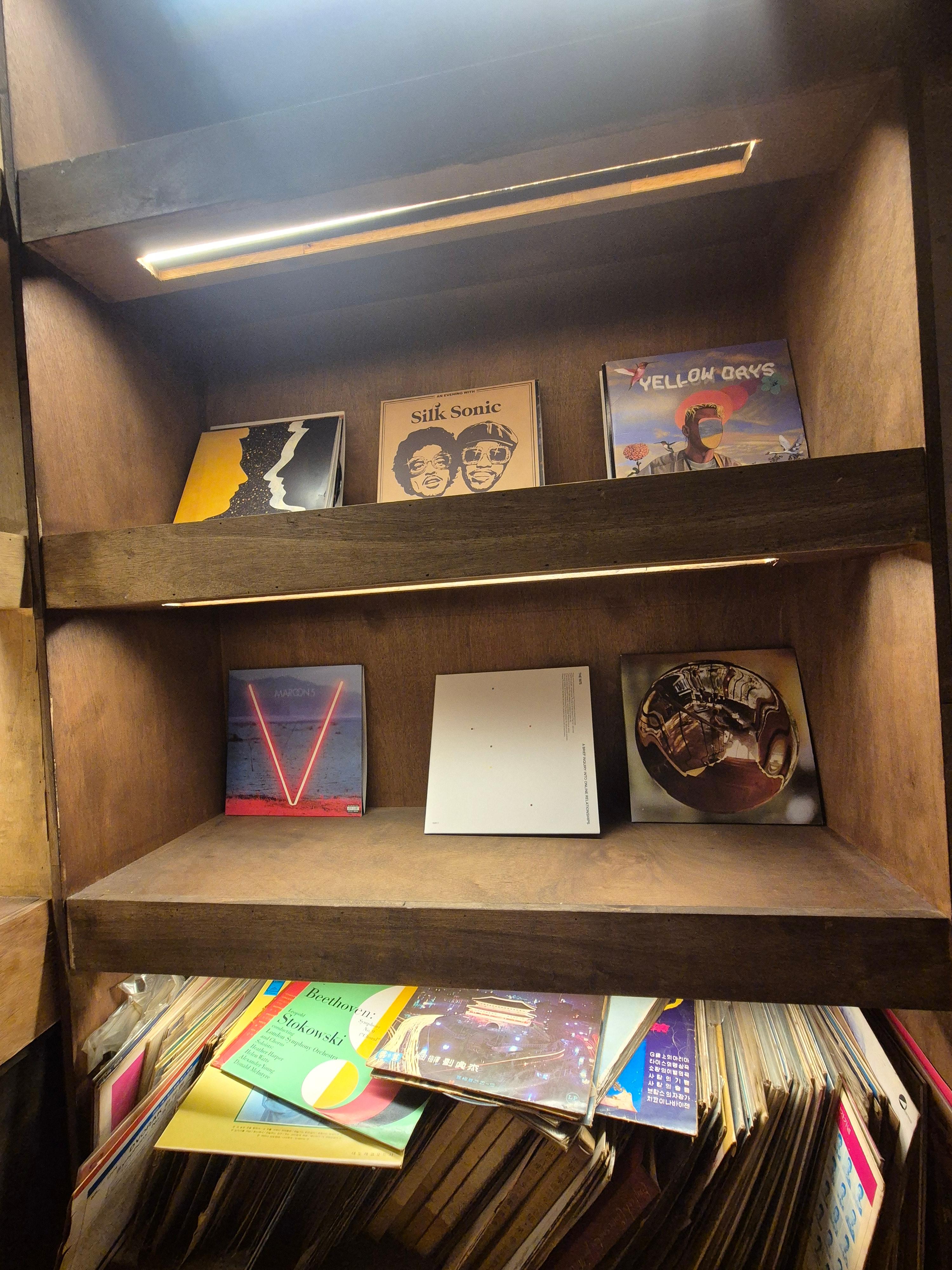 홍대 LP카페 하우스오브바이닐