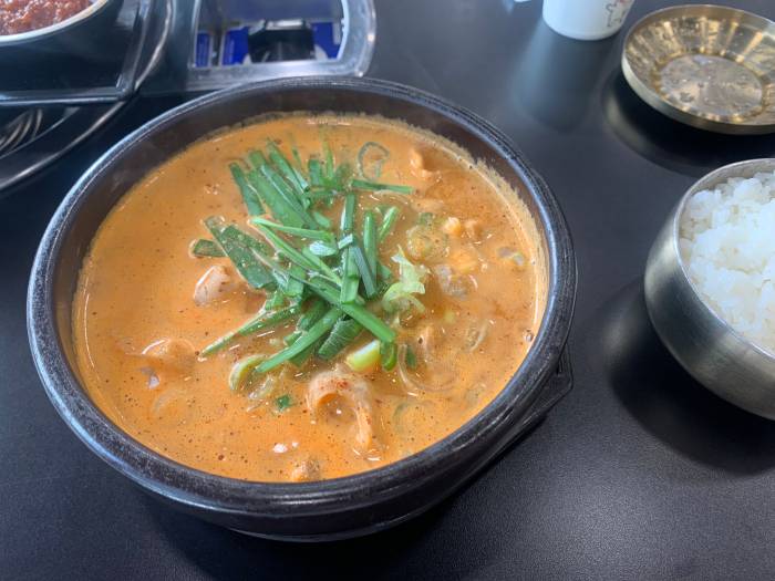 기장-수백당-돼지국밥