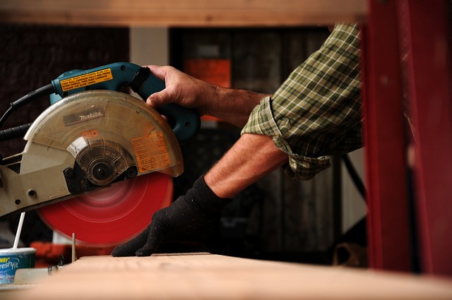 목수 도구의 가격대와 품질 비교