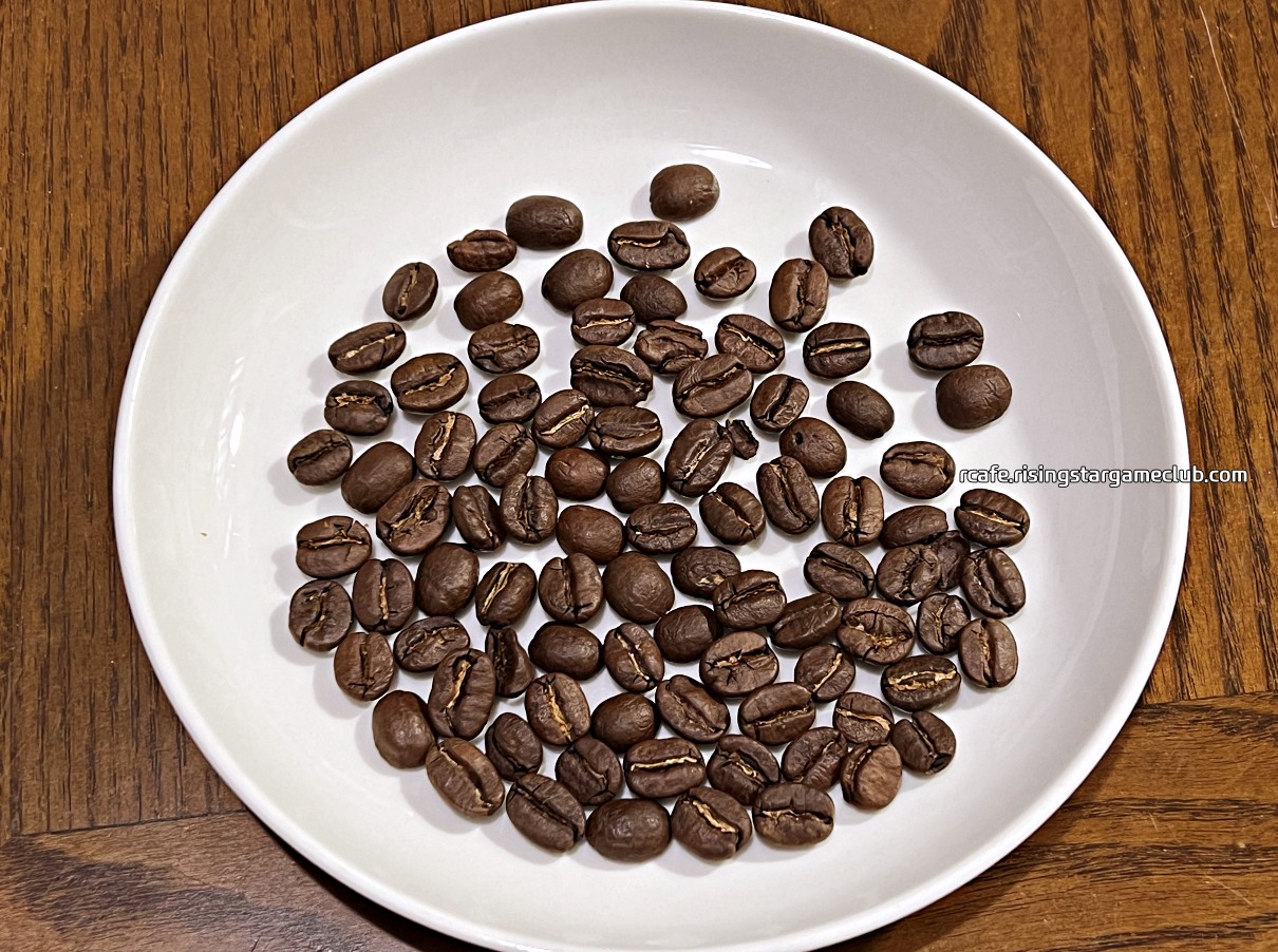 T스탠다드 케냐 오타야이차마마 AA (KENYA AA OTHAYA ICHAMAMA Single Origin) 원두 사진