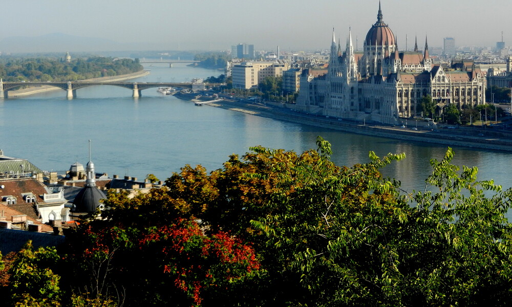 유네스코 세계문화유산 헝가리 부다페스트 다뉴브강 부다성지구 안드라시거리
