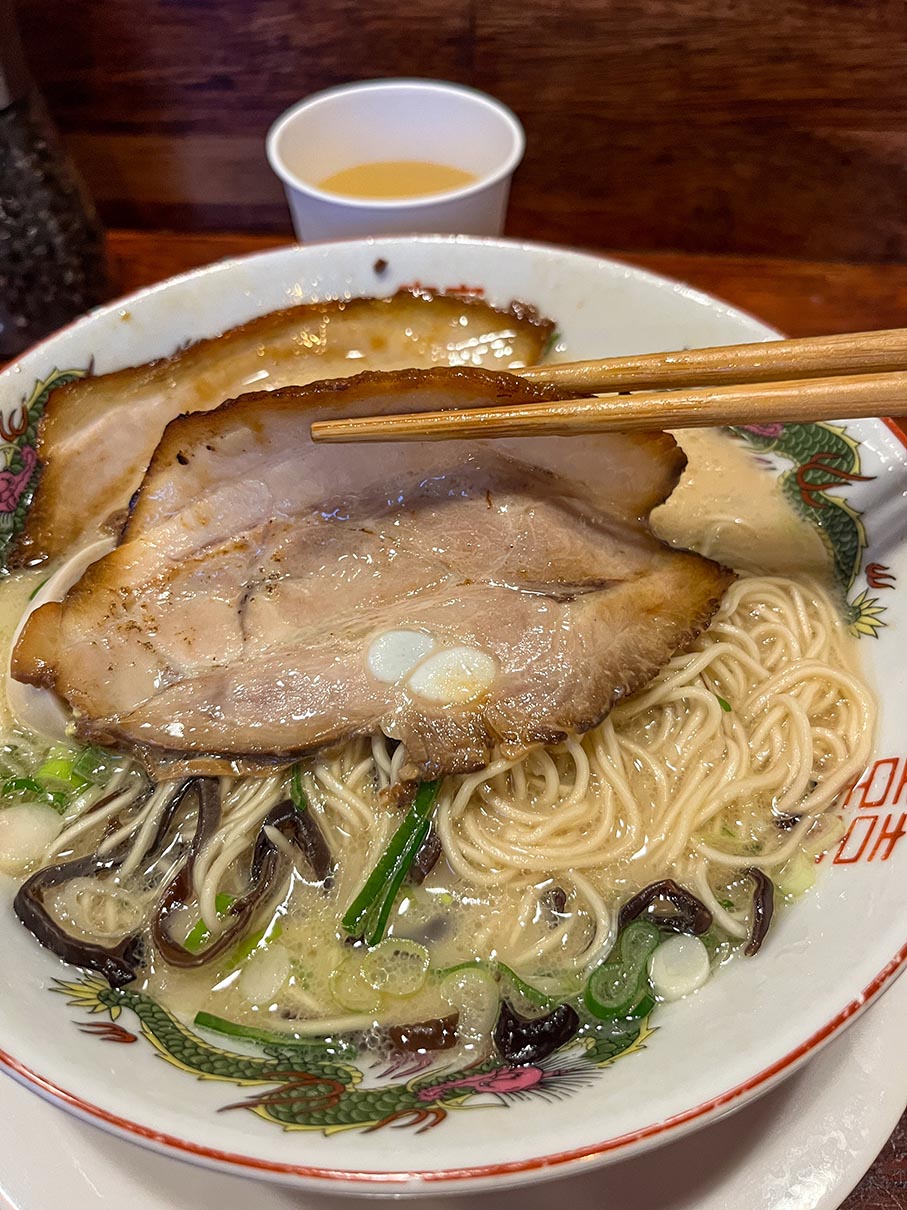 물금 류센소 돈코츠 라멘 차슈