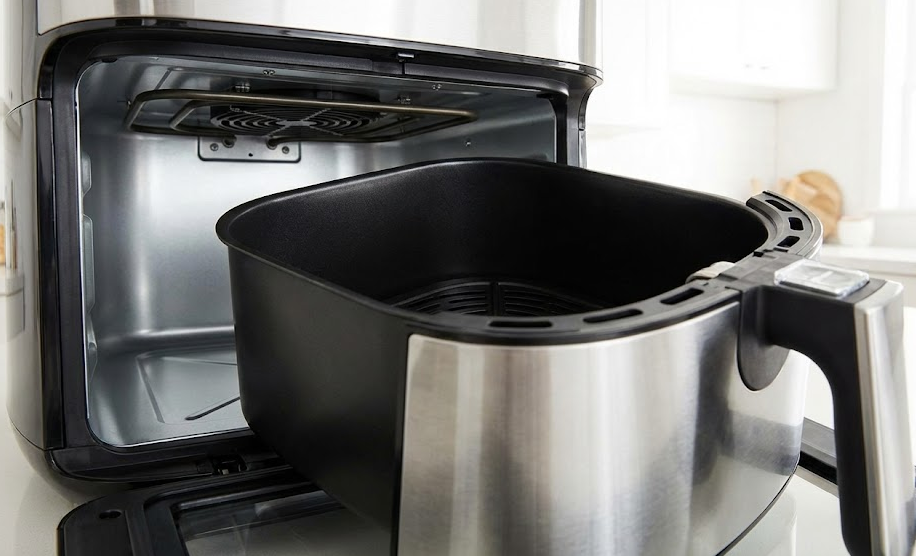 기름때 찌든 에어프라이어, '이것'으로 새것처럼! 열선 청소까지 완벽 정리