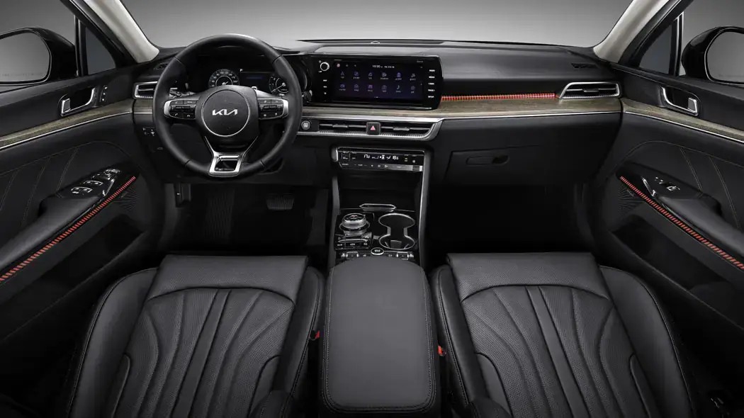 사진-기아k5 dl3 2023년