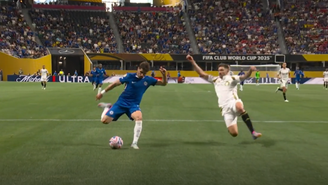첼시 LAFC 클럽 월드컵에서 2-0 완승으로 D조 선두 질주