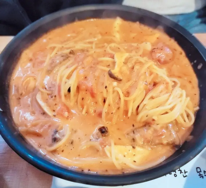 맛있GO 싸다GO 육천원 토마토소스 파스타 6000원 까르보나라 크림소스 스파게티, 떡볶이 파스타, 크림 찹스테이크 맛집 구파발 맛집