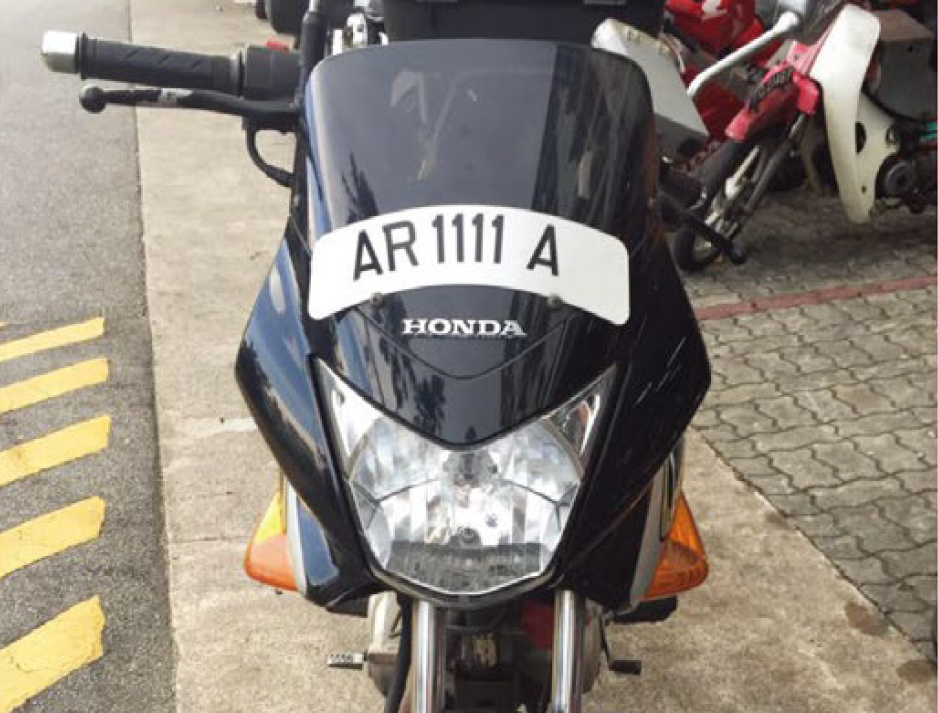 스티커형 번호판 부착 방식과 특징