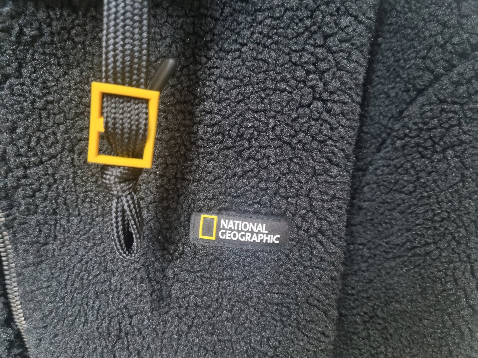 내셔널지오그래픽-로고