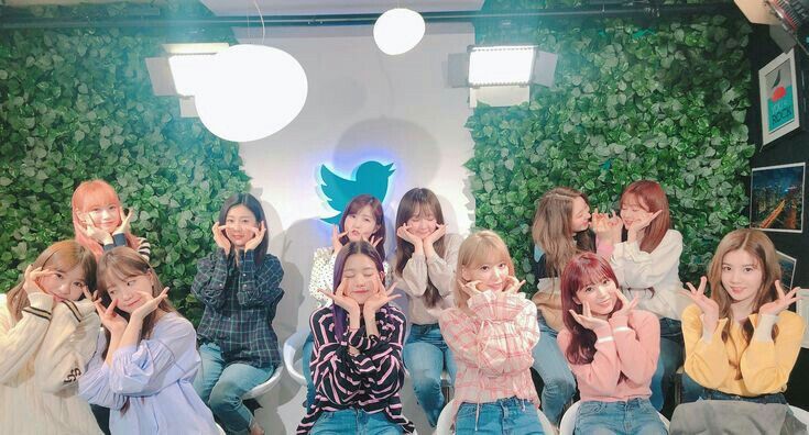 아이즈원 프로듀스48 사진 모음 아이즈원 프로듀스48 사진 모음