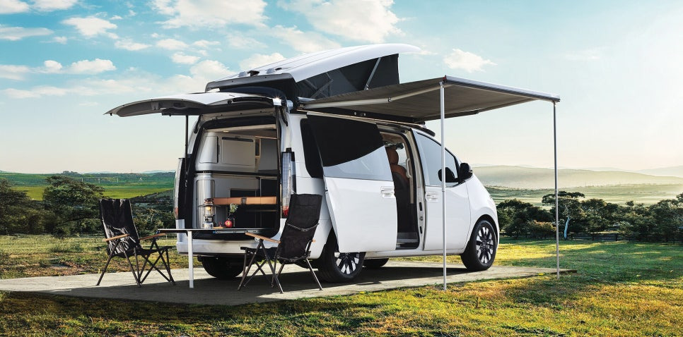 스타리아 라운지 하이브리드