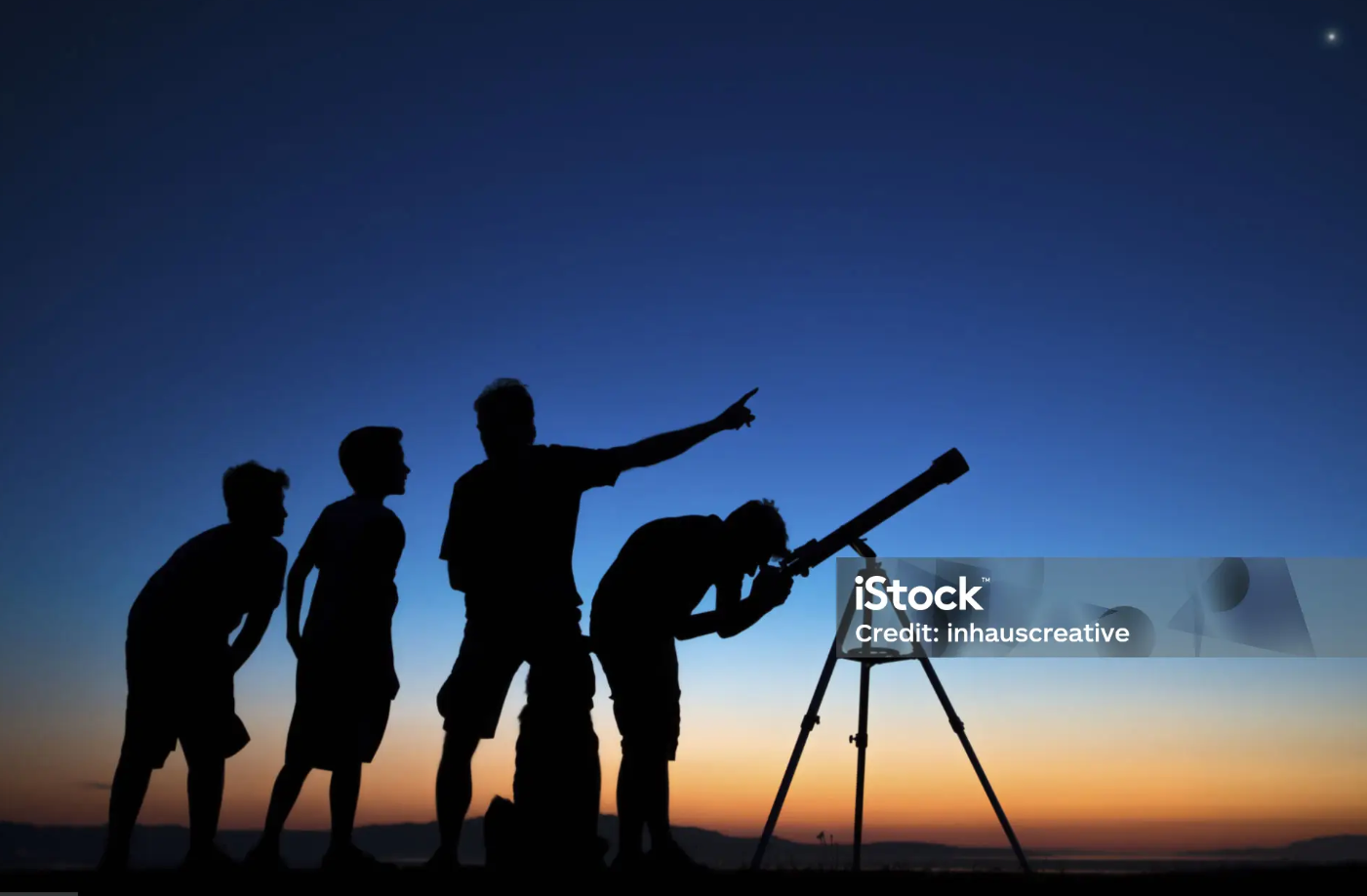 별 관측 하는 가족들 사진