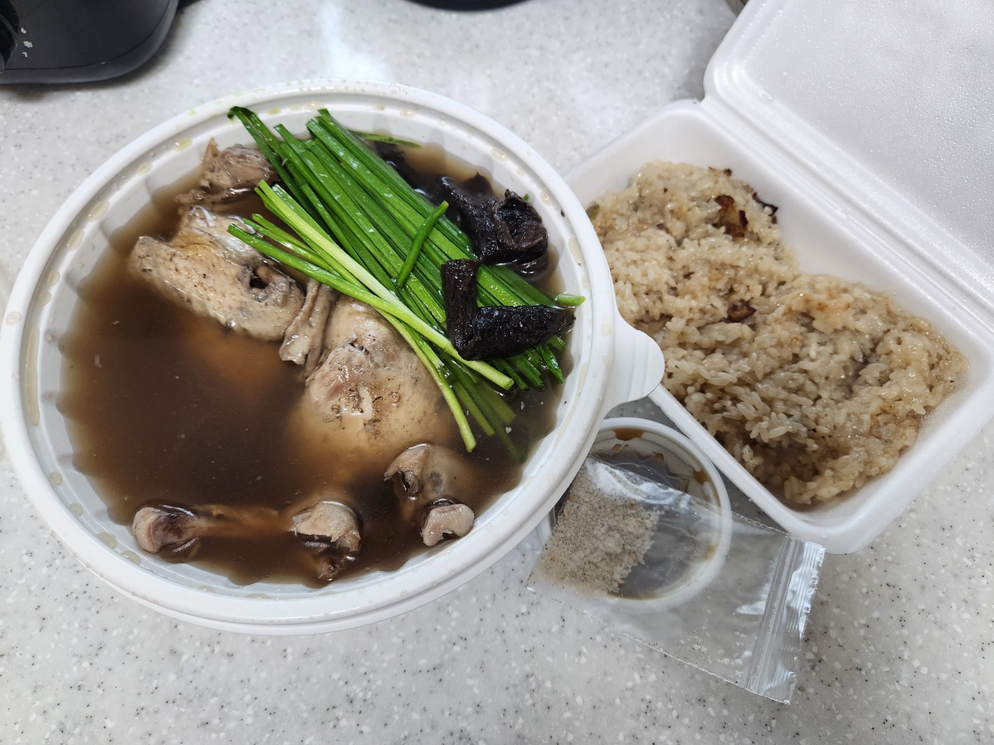 참조은능이버섯백숙