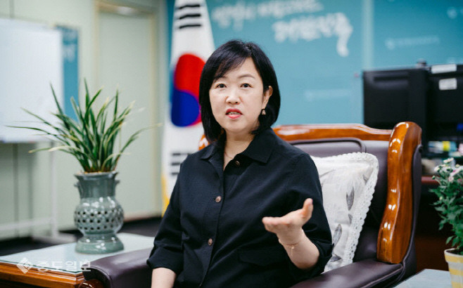 홍소영 병무청장 프로필