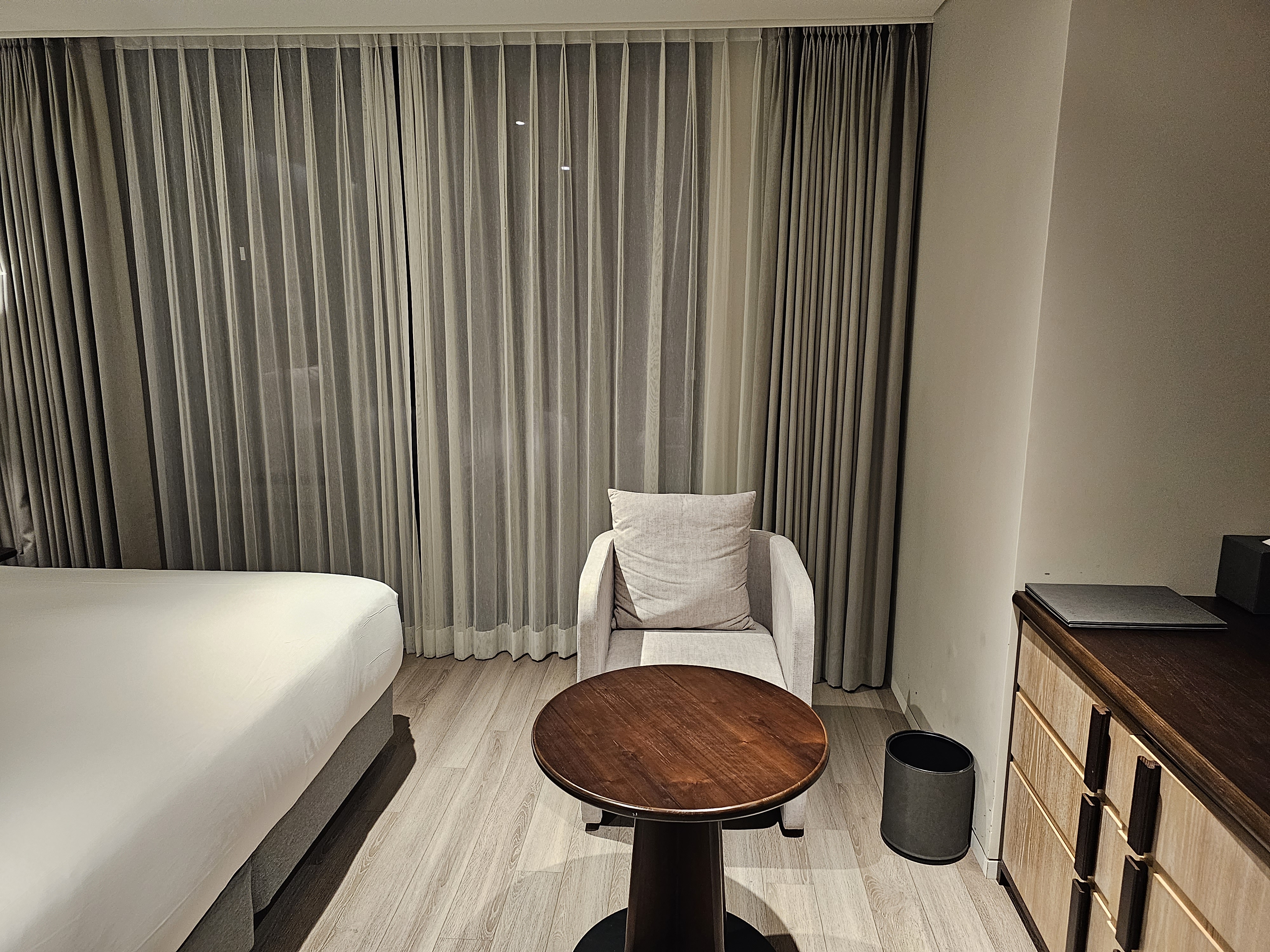 파르나스 호텔 제주 딜럭스킹 객실