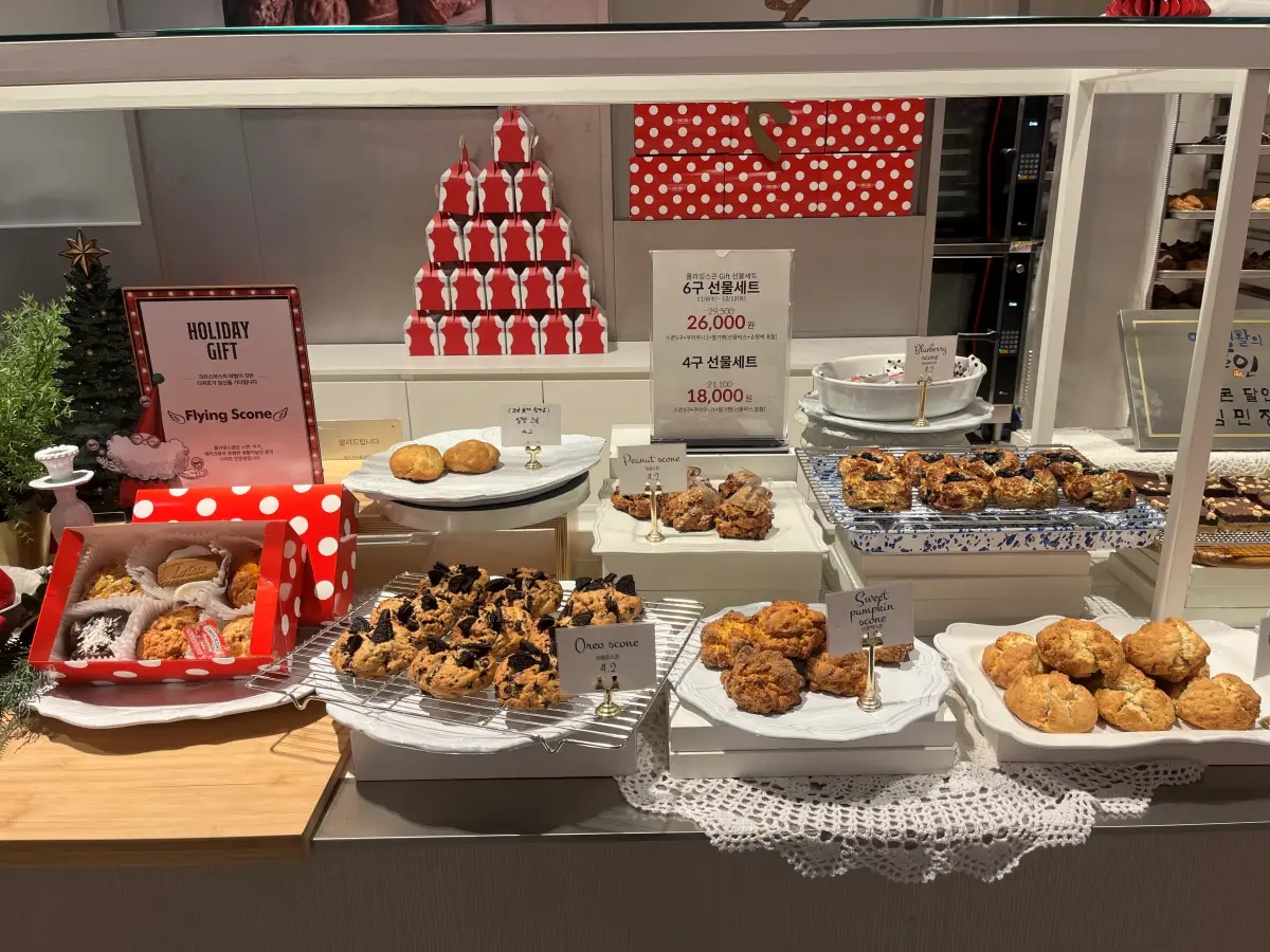 동탄-롯데백화점-플라잉스콘-진열-3