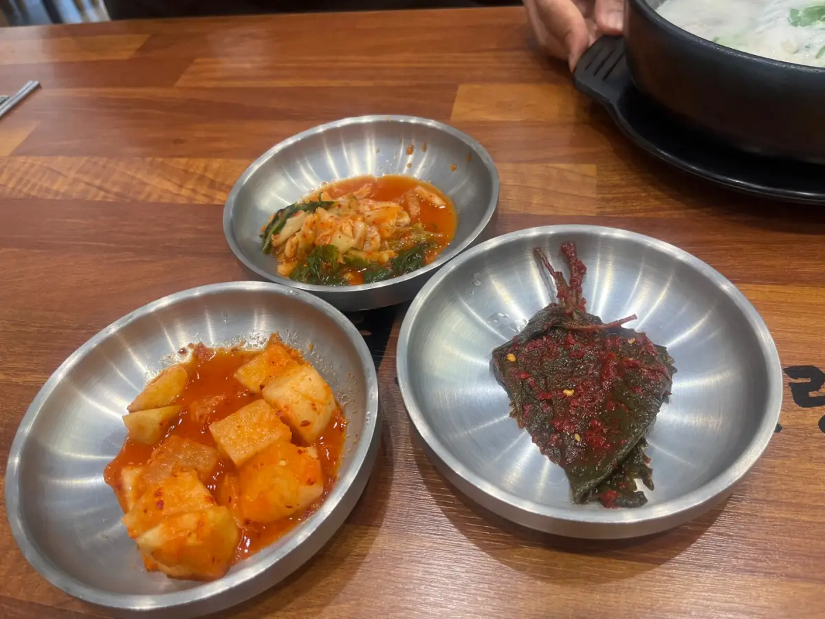 효자동설렁탕-밑반찬