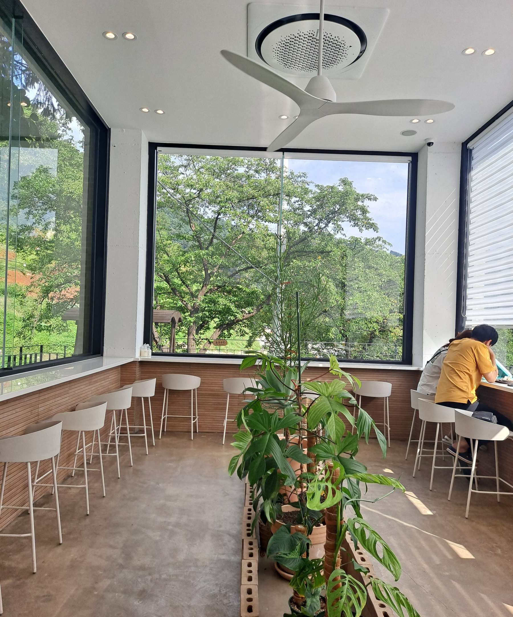 커피라끄 C동 내부