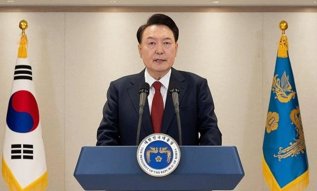 비상계엄은 고도의 정치행위라며 대국민 담화