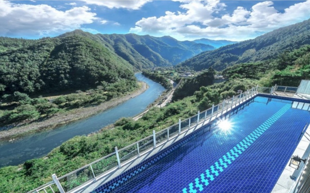 미라몬티 수영장