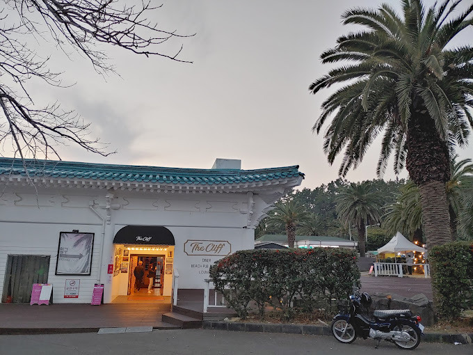 제주 중문 바다앞 카페 '더클리프'
