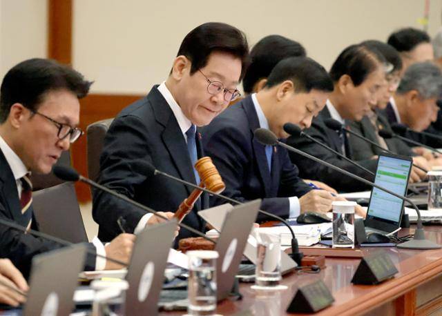 2026년 이재명 대통령 연봉&middot;월급&middot;전직 대통령 연금까지 한 번에 정리