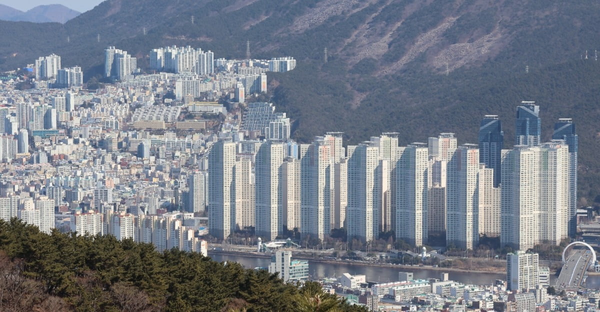 부산 해운대구 아파트 단지 전경.