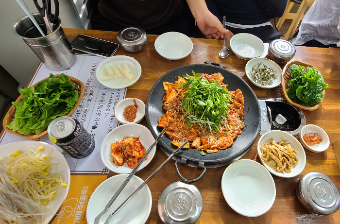 제주맛집 흑돼지 두루치기 제주점심식사 성산흑돼지두루치기 흑돼지두루치기세트 상차림
