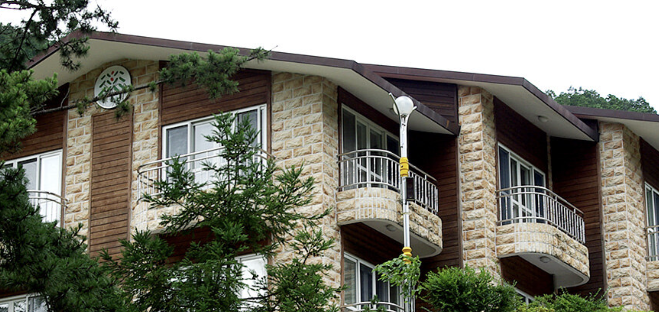 남해편백자연휴양림 숙소