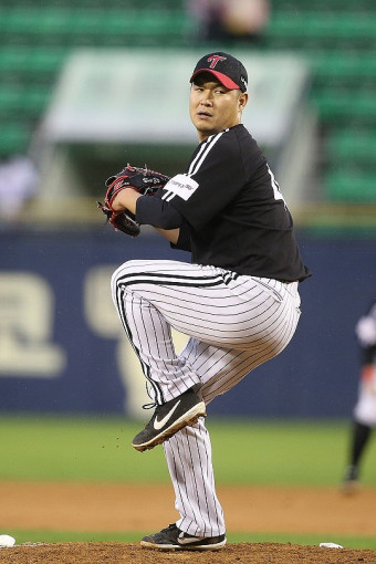 송은범 최강야구 이 사람을 아시나요?