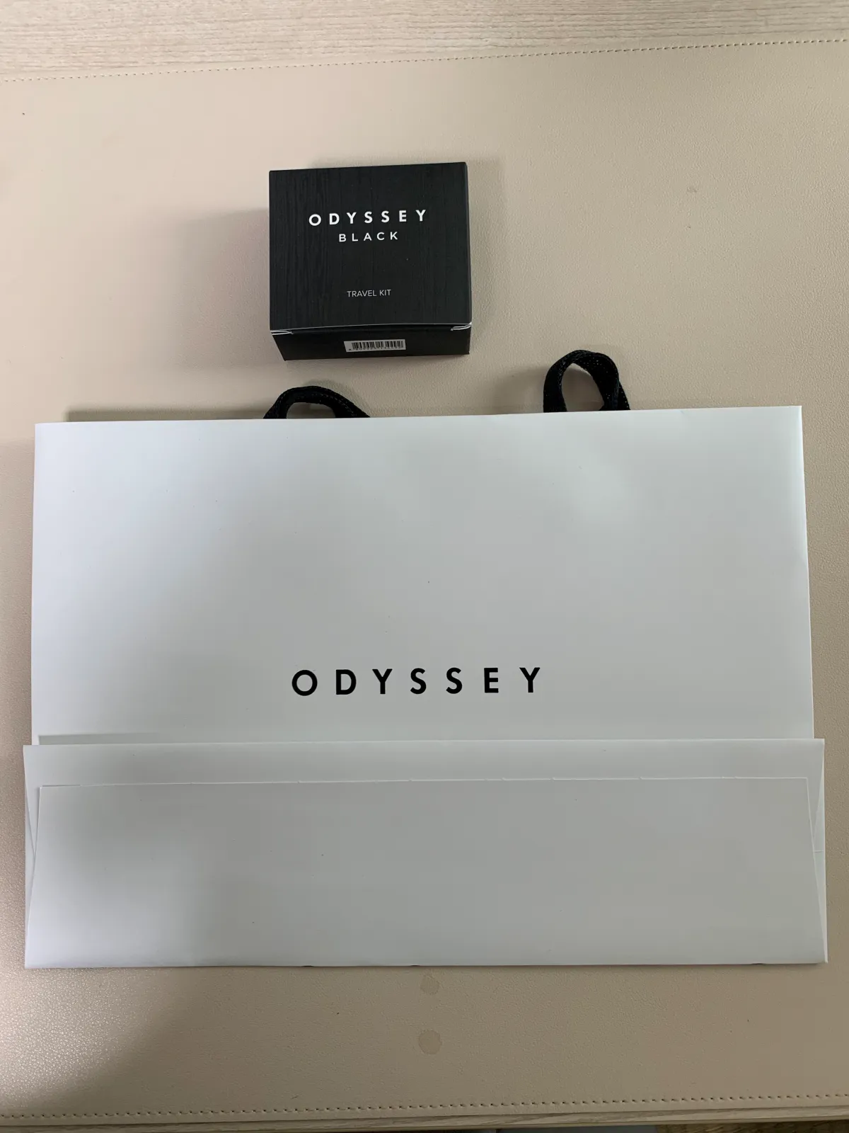 오딧세이-화장품-쇼핑백-여행용키트