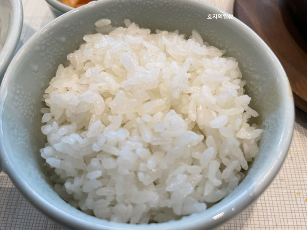 서울 강남 신사동 미슐랭 맛집 삼원가든 - 공기밥 모습