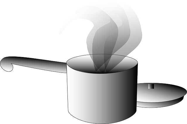 냄비 뚜껑 열린 모습