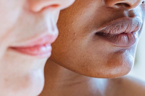 바닷물 피부 자극 관리법: 해수욕 후 가려움&middot;따가움 진정시키는 방법