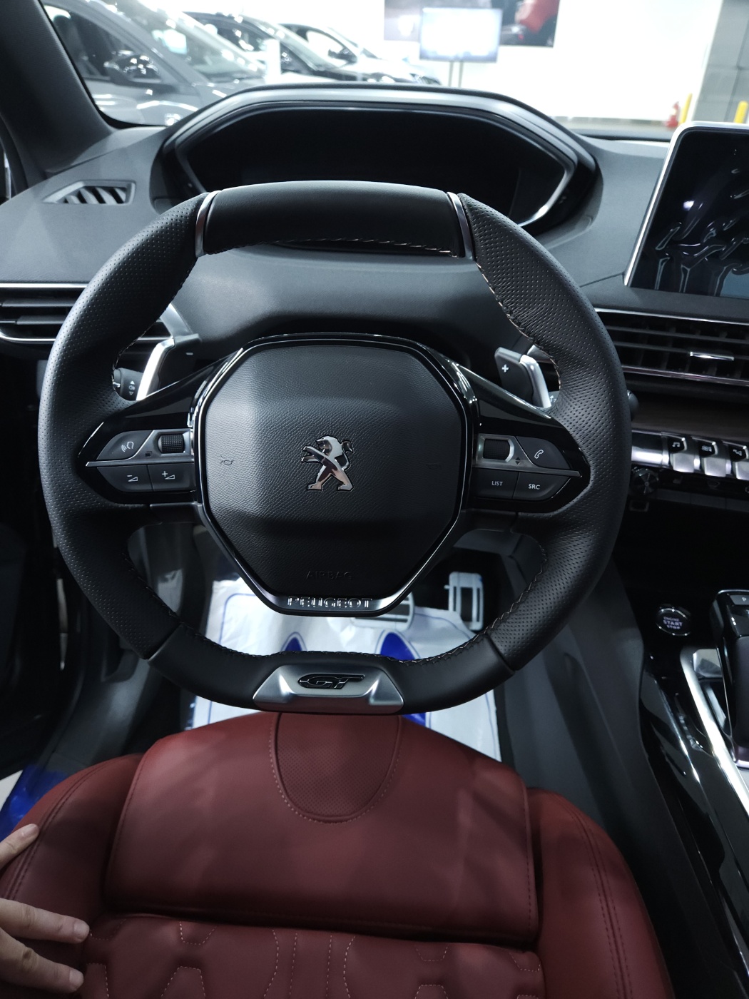 푸조 3008 제원 및 프로모션